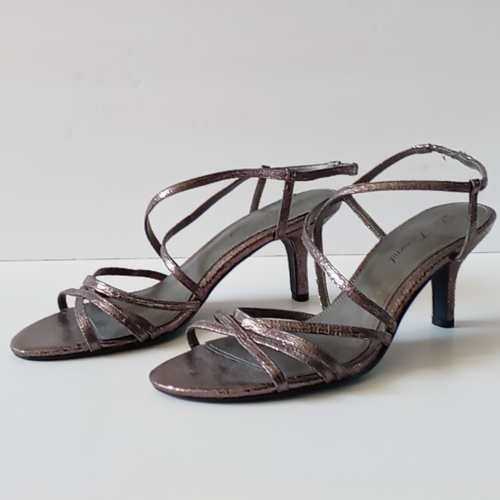 Lulu Townsend Open Toe Strappy Sandals